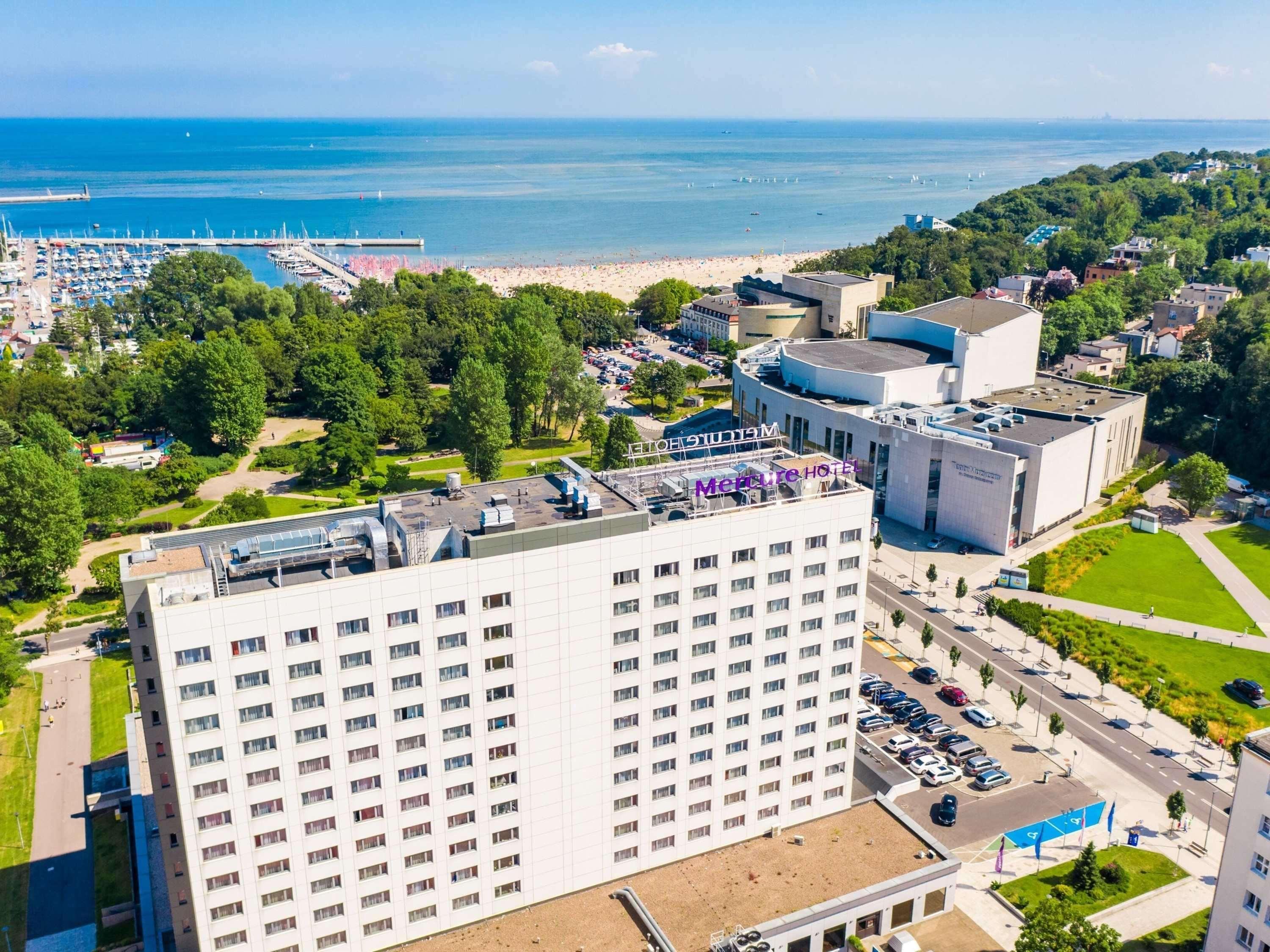 Mercure Gdynia Centrum Hotel Exterior photo